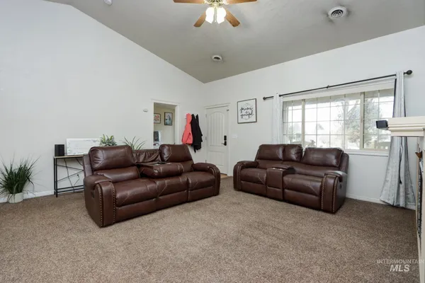 $380,000 | 1010 North Rodeo Street, Parma, ID 83660