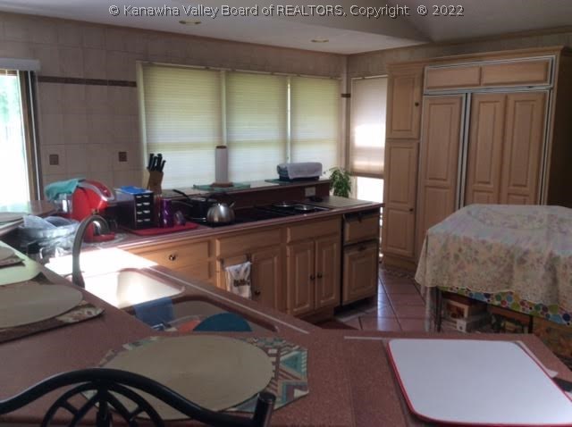 5335 Shadowbrook Road Charleston, WV 25313 - Photo 6 of 21 Gallery Image 6