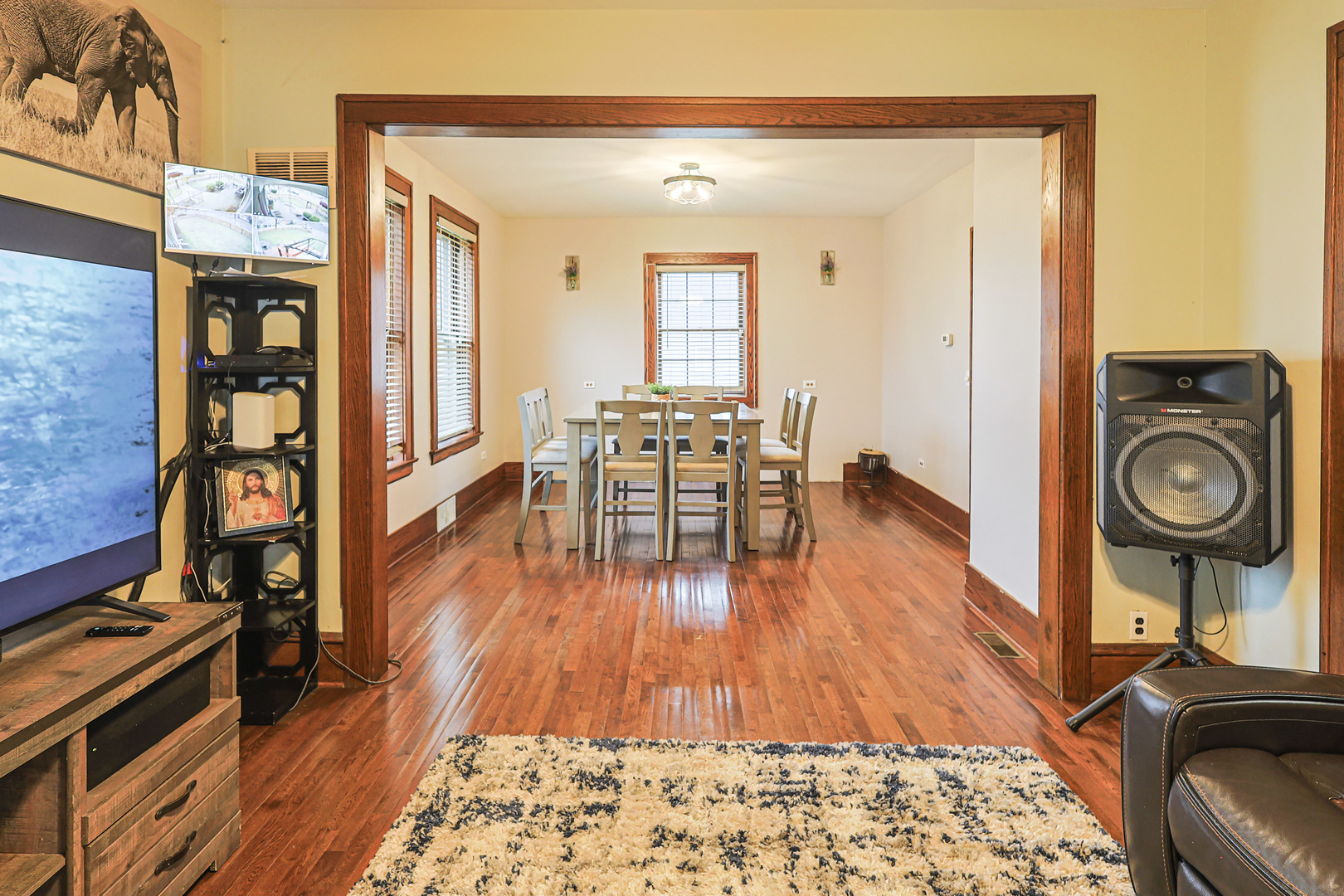453 Orchard Street Elgin, IL 60123 - Photo 8 of 22
