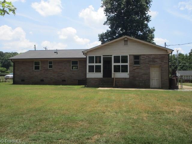 618 Kenneth Road Greensboro, NC 27455 - Photo 7 of 7 Gallery Image 7
