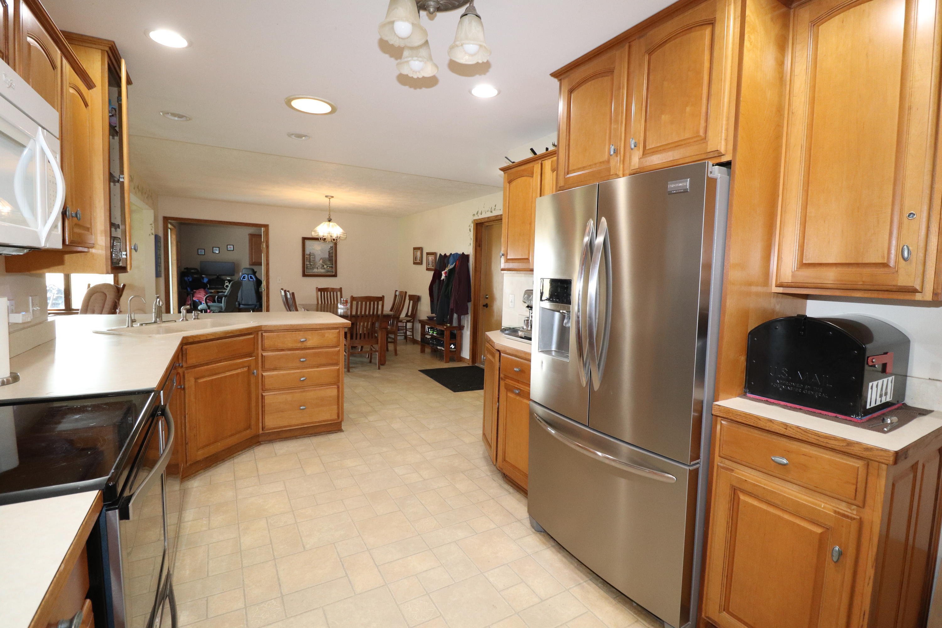 11441 Francis Road Dewitt, MI 48820 - Photo 14 of 59 IMG_2623