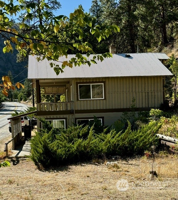 8820 Entiat River Road Entiat, WA 98822 - Photo 1 of 21 Gallery Image 1