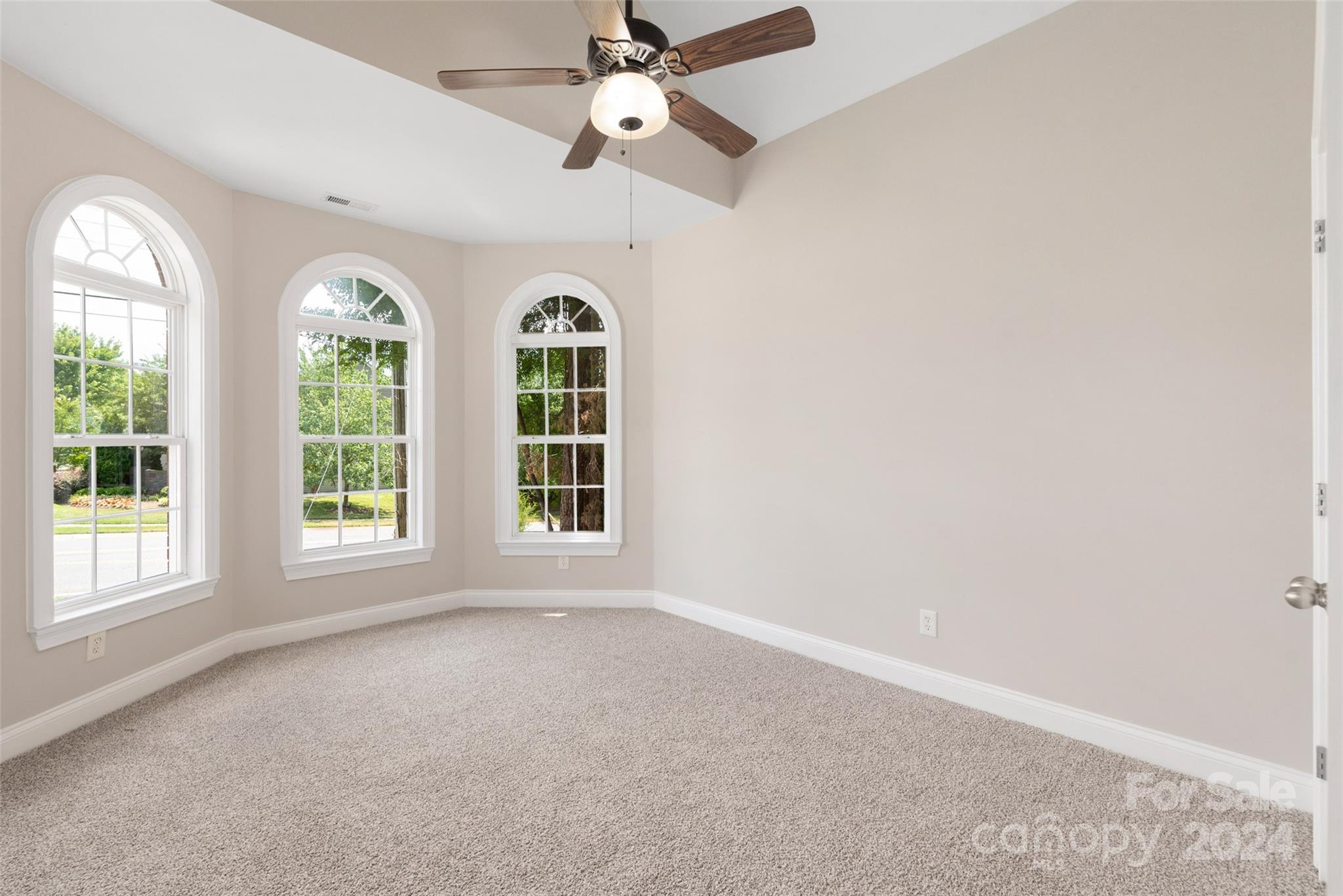 3203 Kelly Road Charlotte, NC 28216 - Photo 20 of 26 Gallery Image 20