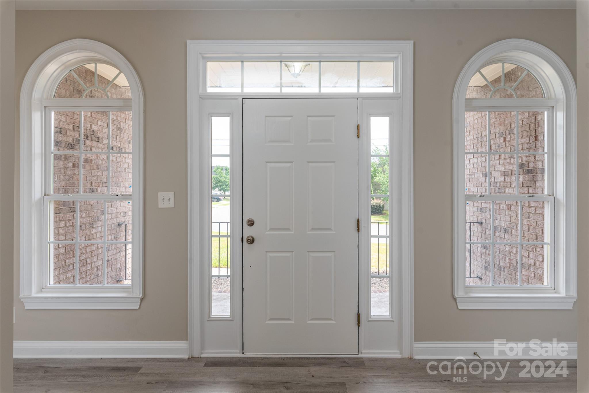 3203 Kelly Road Charlotte, NC 28216 - Photo 4 of 26 Gallery Image 4