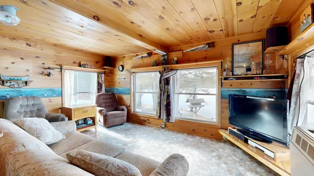 $389,900 | 15 Hamlin Loop, Harmony, ME 04942