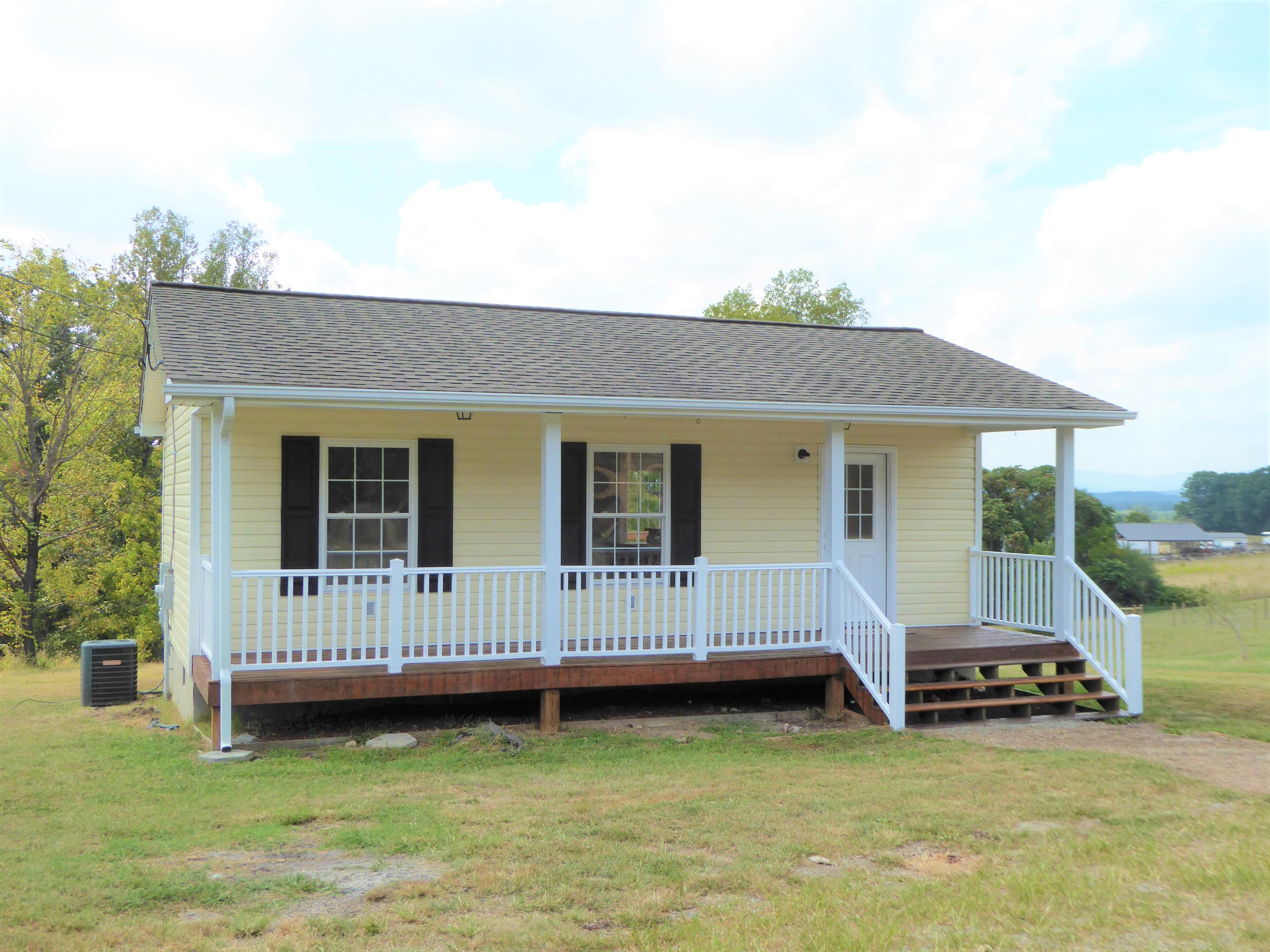 127 Farm View Road Glade Hill, VA 24092 - Photo 11 of 28 11 Front