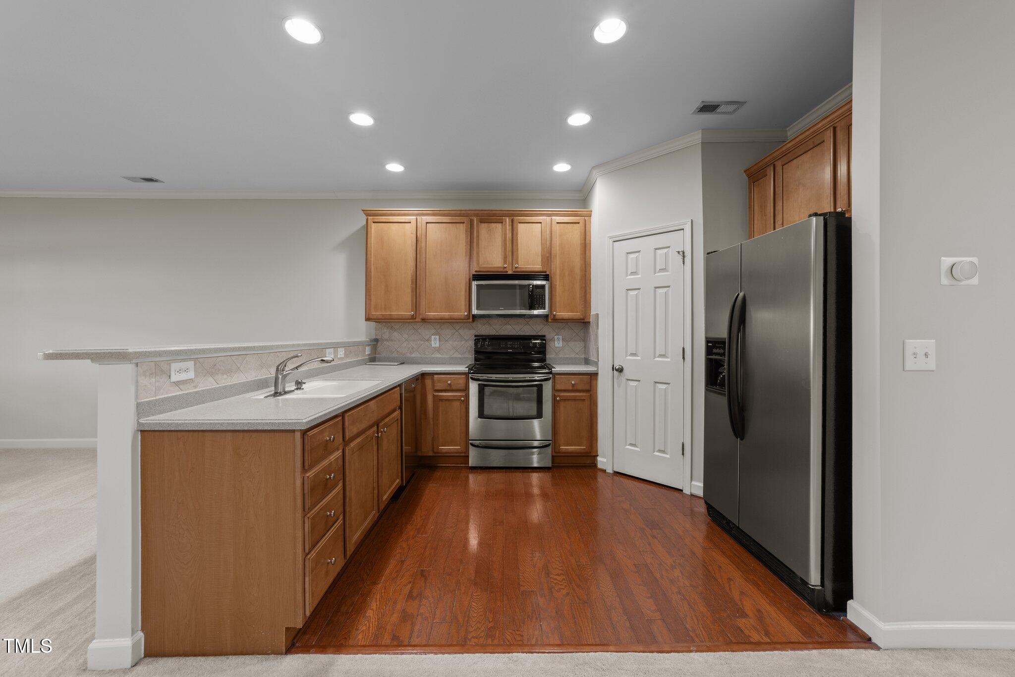 2523 Spring Oaks Way Raleigh, NC 27614 - Photo 5 of 21 9-web-or-mls-3D5A8828