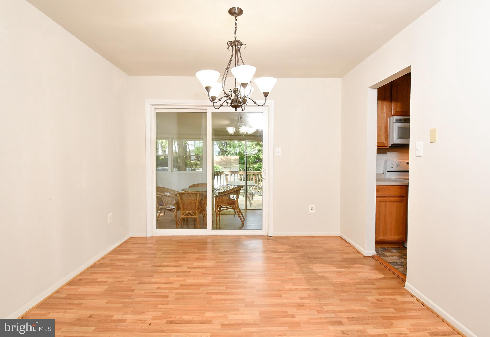 13222 Delaney Road Woodbridge, VA 22193 - Photo 16 of 41 Gallery Image 16