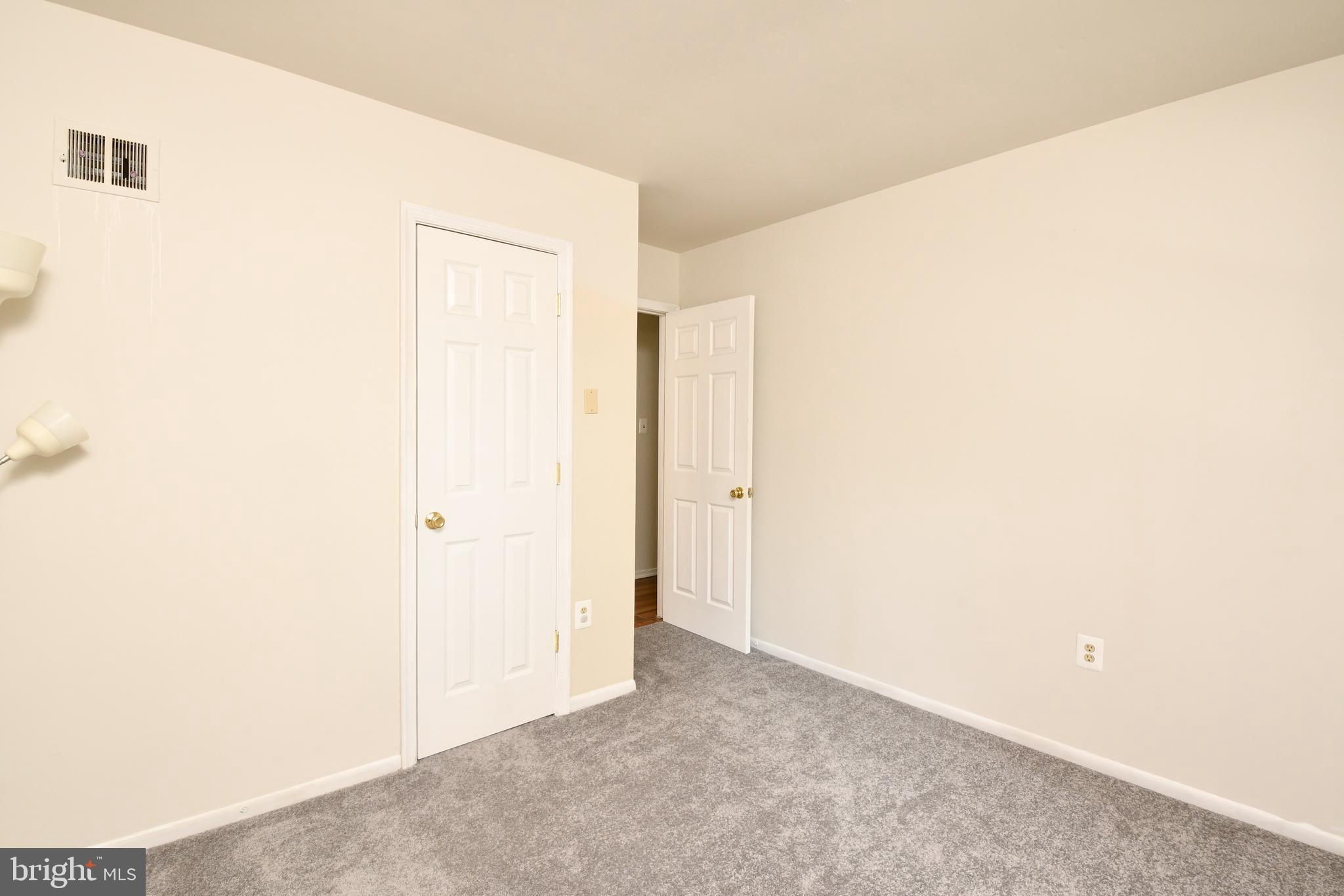 13222 Delaney Road Woodbridge, VA 22193 - Photo 20 of 41 Gallery Image 20