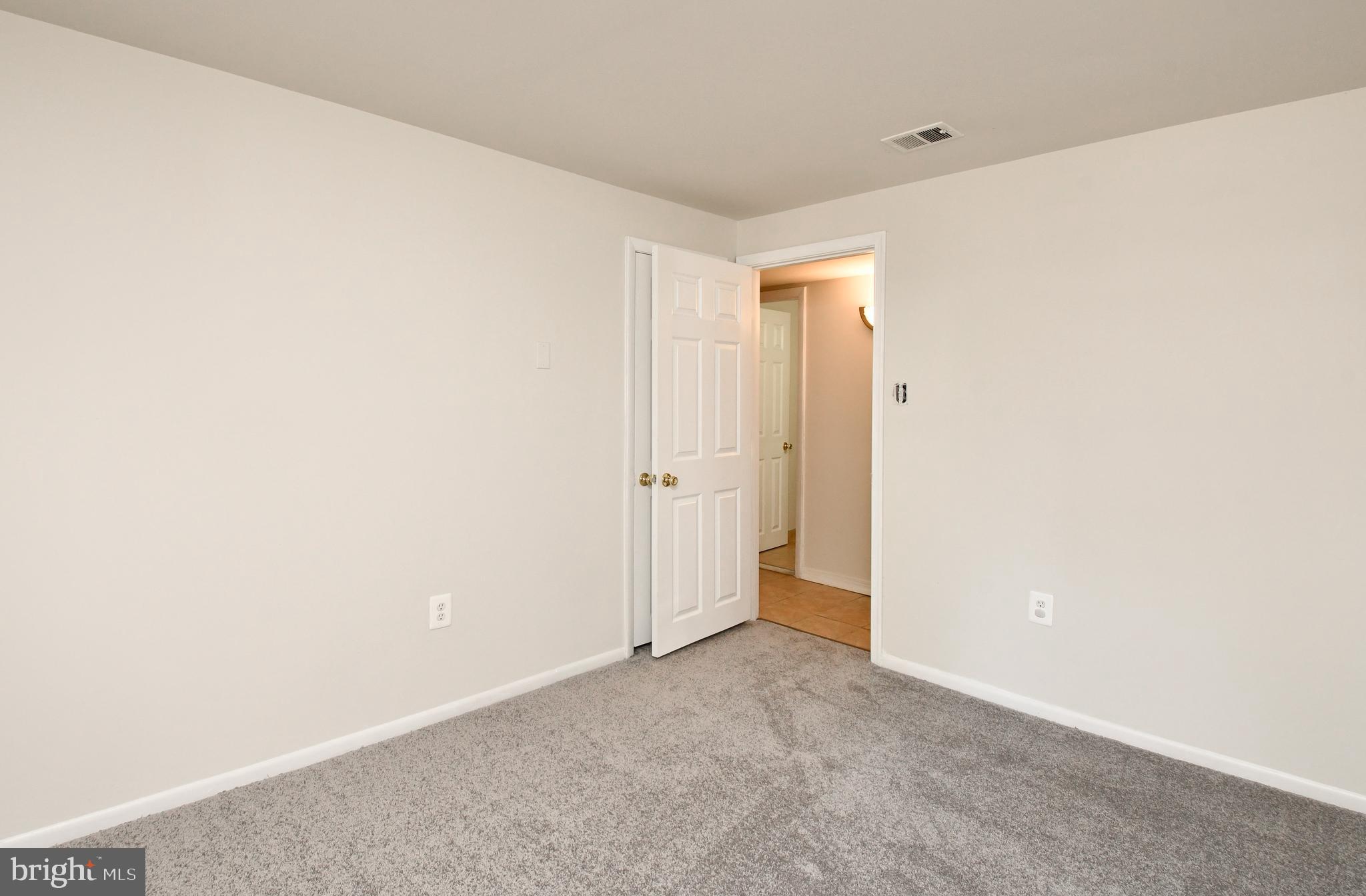 13222 Delaney Road Woodbridge, VA 22193 - Photo 28 of 41 Gallery Image 28