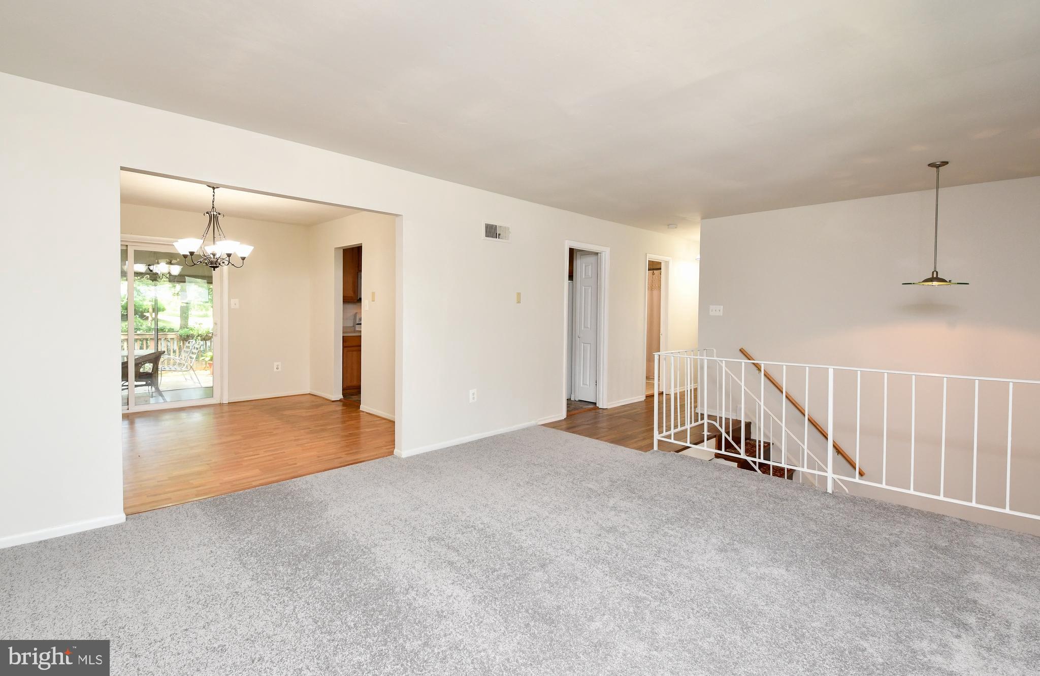 13222 Delaney Road Woodbridge, VA 22193 - Photo 8 of 41 Gallery Image 8