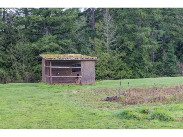 $925,000 | 31080 South Dhooghe Road, Colton, OR 97017