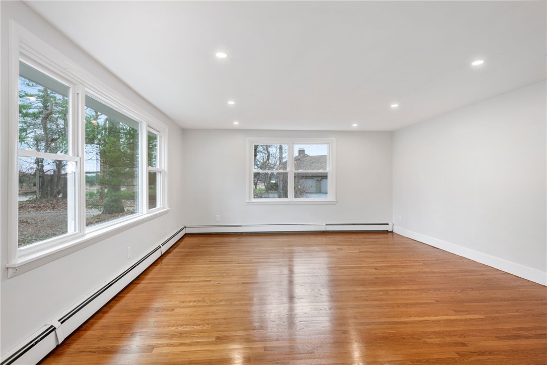 1755 Ten Rod Road North Kingstown, RI 02852 - Photo 12 of 38