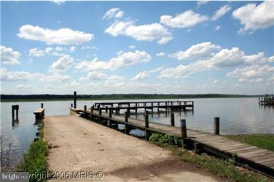 11601 Rivershore Drive Dunkirk, MD 20754 - Photo 24 of 28 Community