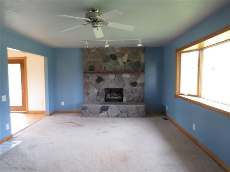 11851 North Adams Road North Adams, MI 49262 - Photo 4 of 10 Additional Photo