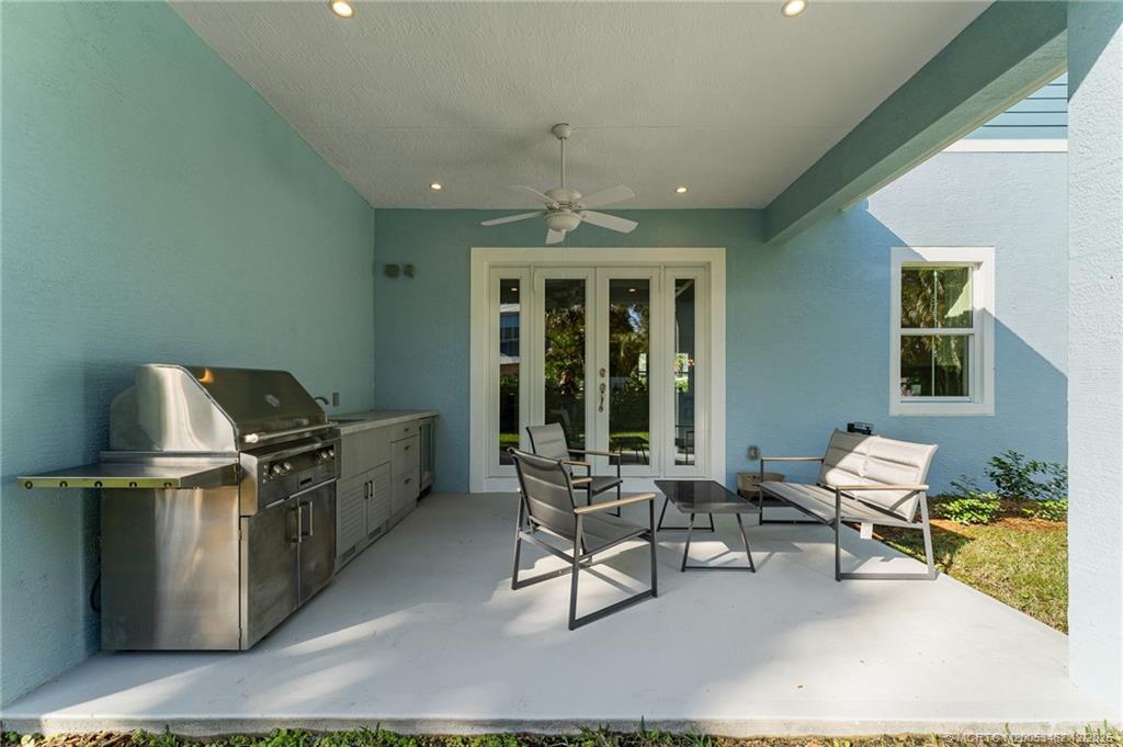 1002 Southeast Riverside Drive Stuart, FL 34996 - Photo 46 of 61