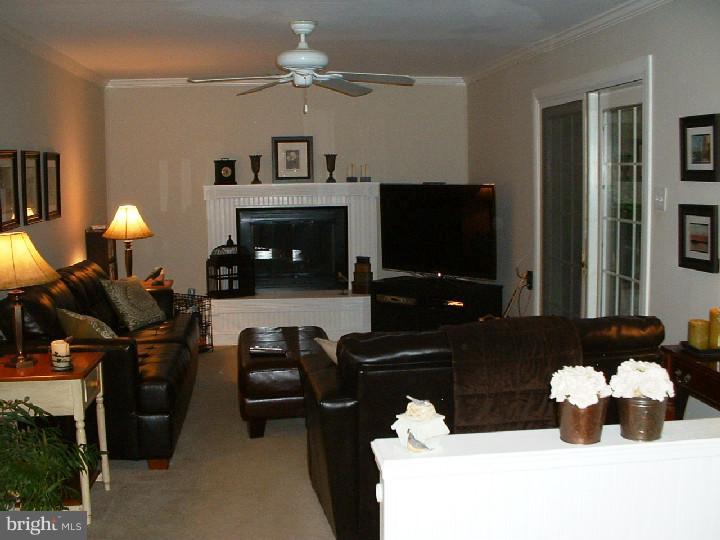 217 Remington Road Broomall, PA 19008 - Photo 8 of 25 Gallery Image 8