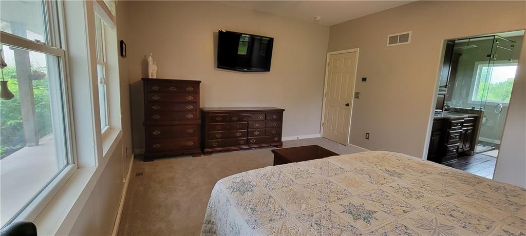 1010 North Prairie Lane Raymore, MO 64083 - Photo 33 of 56