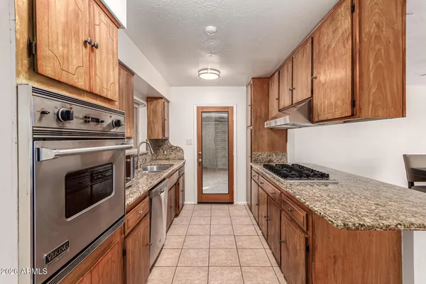 $3,600 | 2109 South Stanley Place, Tempe, AZ 85282