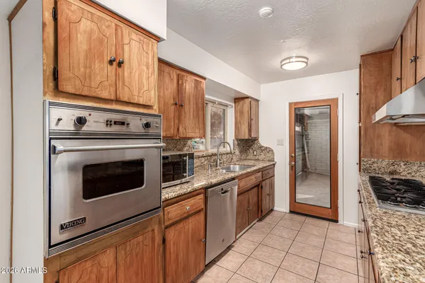 $3,600 | 2109 South Stanley Place, Tempe, AZ 85282