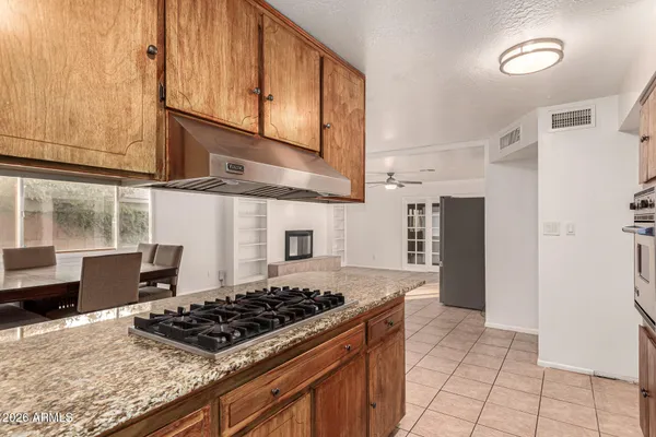 $3,600 | 2109 South Stanley Place, Tempe, AZ 85282