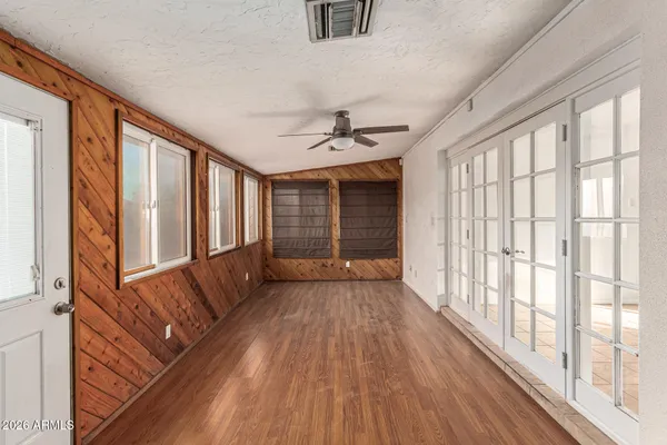 $3,600 | 2109 South Stanley Place, Tempe, AZ 85282