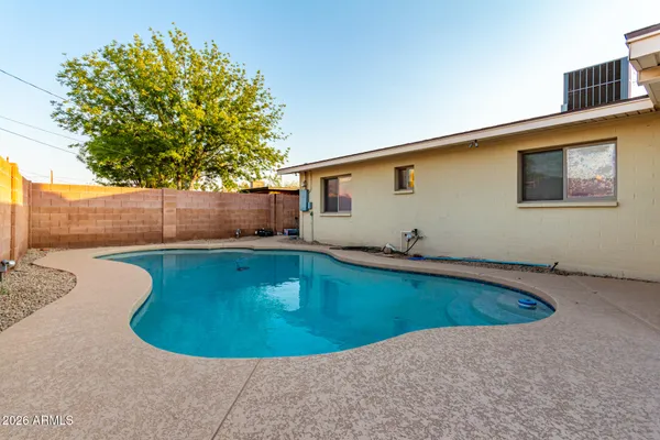 $3,600 | 2109 South Stanley Place, Tempe, AZ 85282