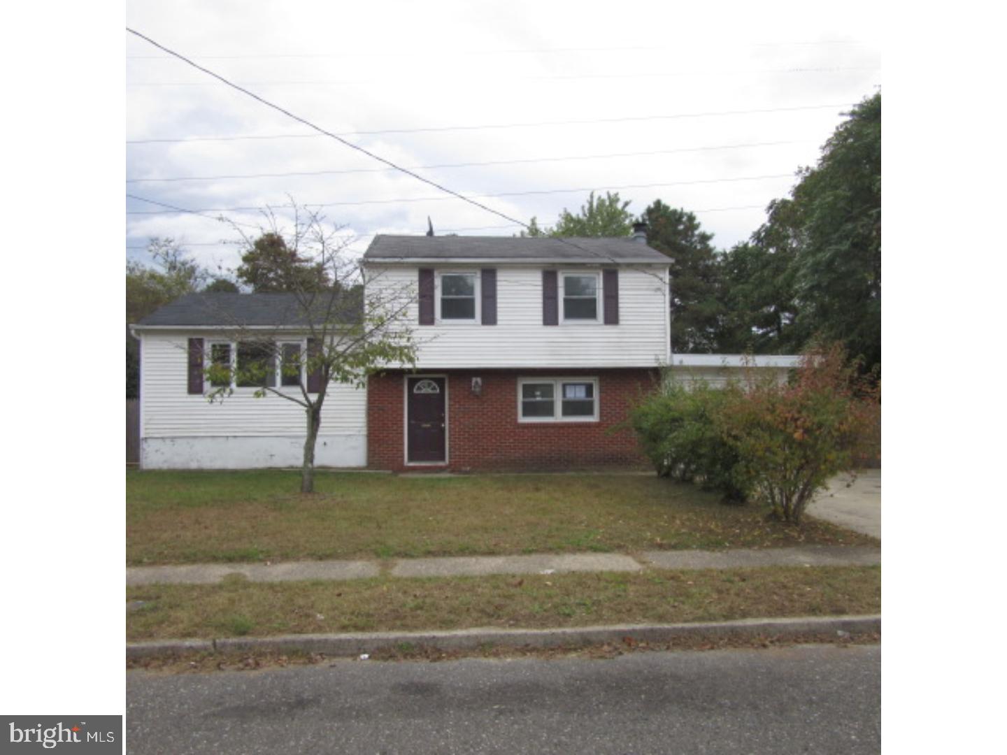 37 South Club Road Pine Hill, NJ 08021 - Photo 3 of 14
