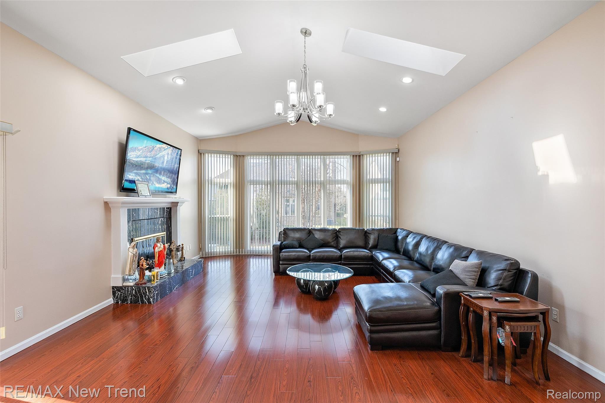 4797 Rambling Drive Troy, MI 48098 - Photo 29 of 59 4797 Rambling Dr-42.jpg
