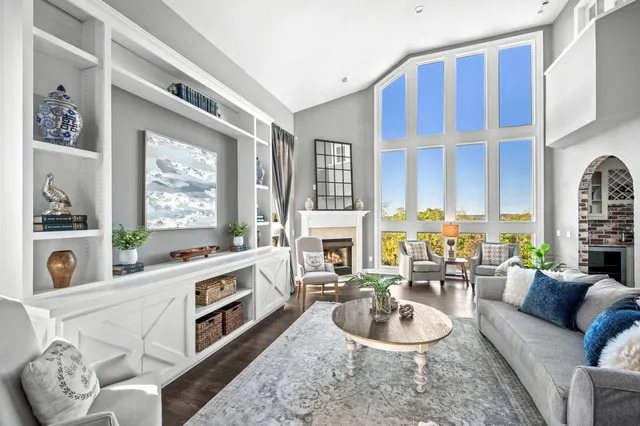 $1,074,900 | 6780 Autumnwood Drive, Nashville, TN 37221