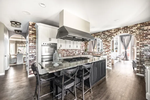 $1,074,900 | 6780 Autumnwood Drive, Nashville, TN 37221