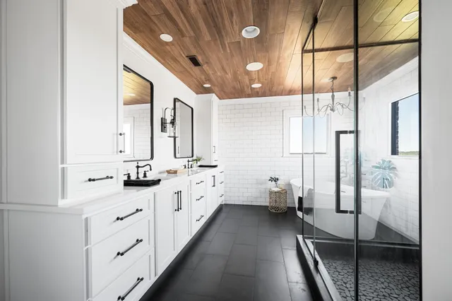 $1,074,900 | 6780 Autumnwood Drive, Nashville, TN 37221