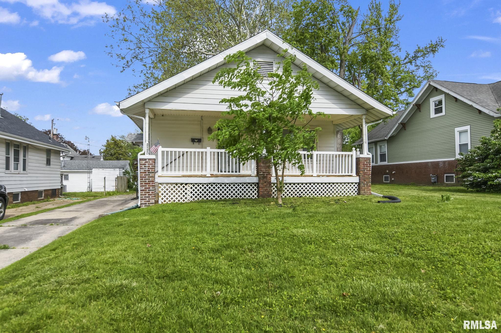 2120 North 8th Street Springfield, IL 62702 - Photo 3 of 31