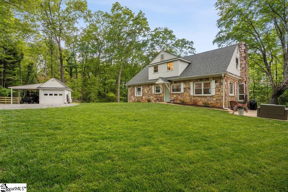 136 Hearthstone Ridge Road Landrum, SC 29356 - Photo 2 of 31 Gallery Image 2