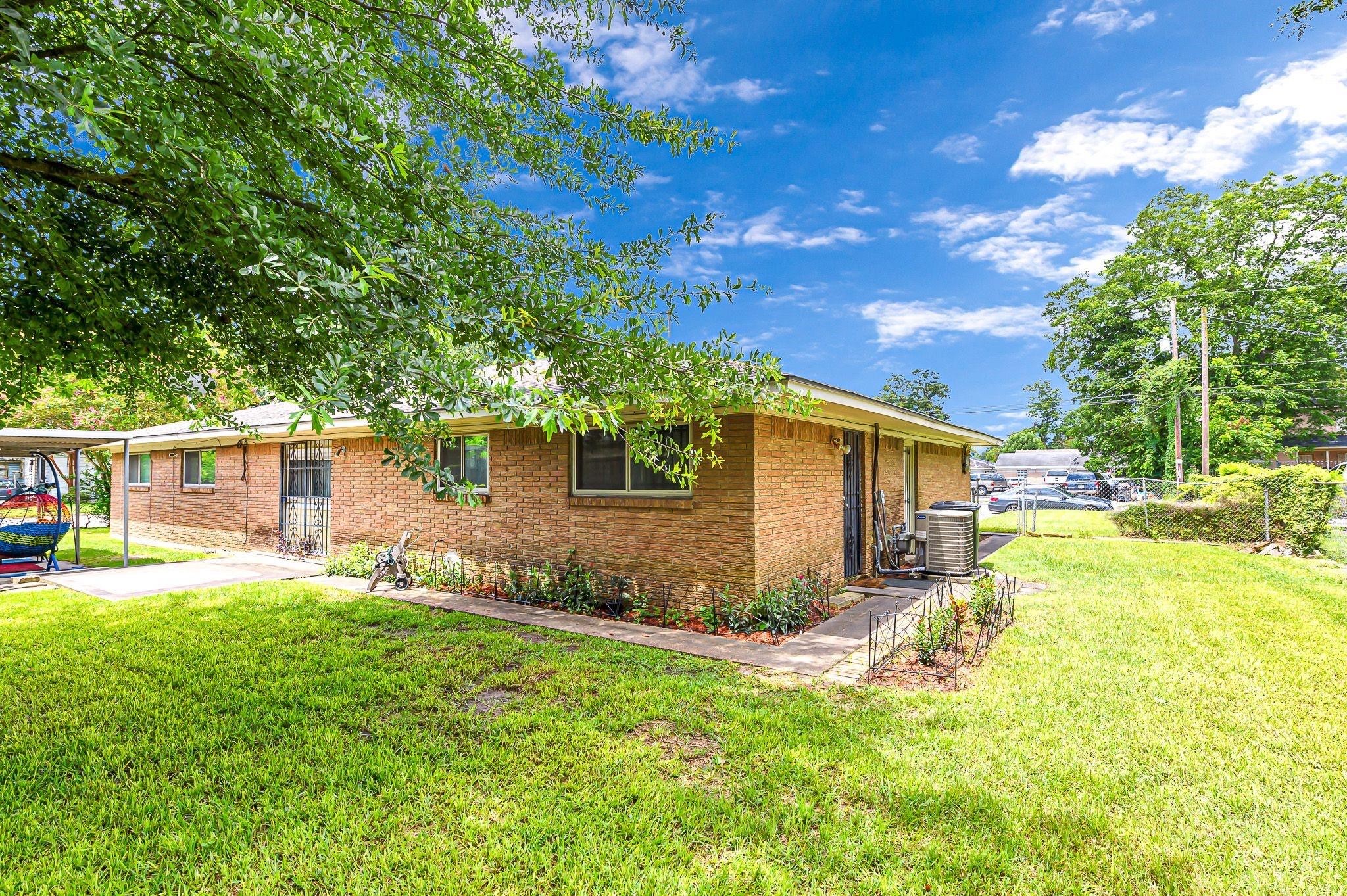 0 Terry Houston, TX 77009 - Photo 2 of 3