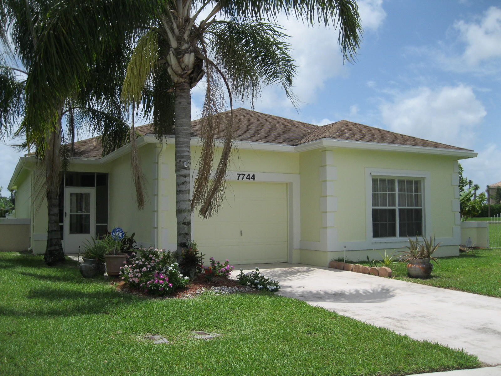 7744 Mansfield Hollow Road Delray Beach, FL 33446 - Photo 2 of 65 Ext. front 2