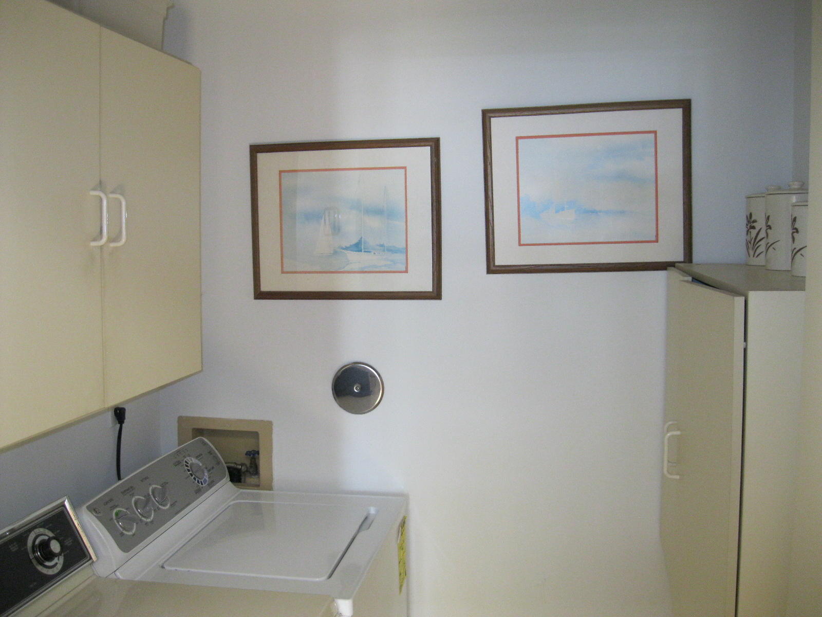 7744 Mansfield Hollow Road Delray Beach, FL 33446 - Photo 23 of 65 Laundry 1