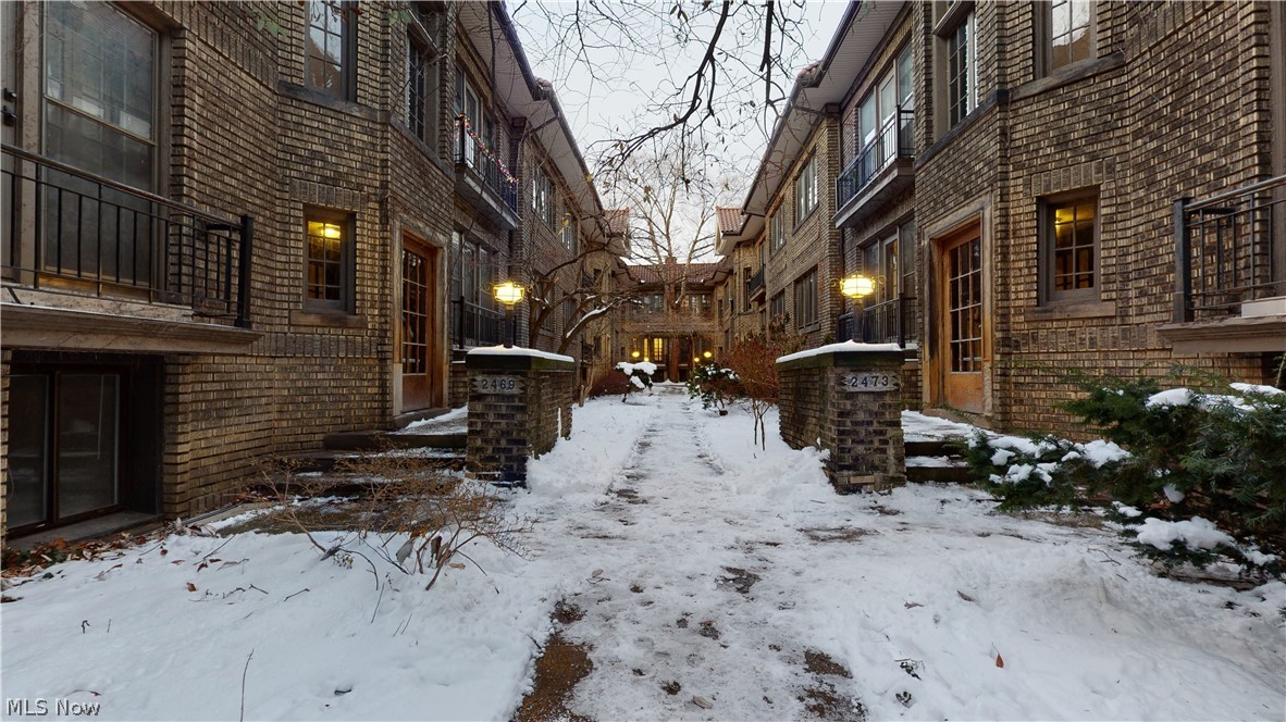 2469 Overlook Road, Unit 9 Cleveland, OH 44106 - Photo 14 of 16