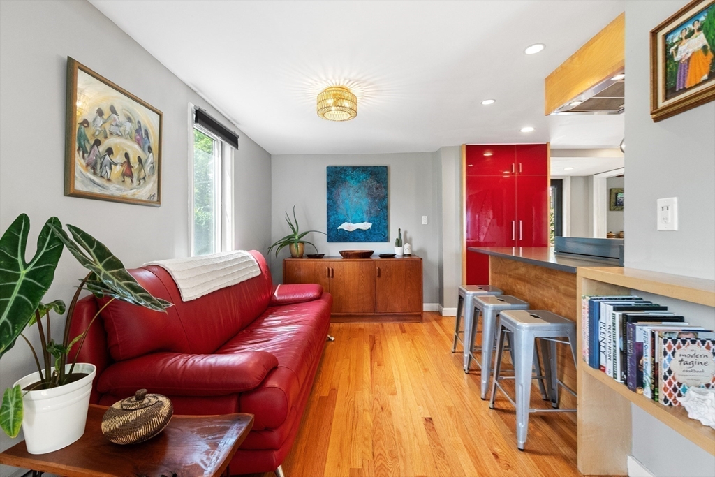 12 Glen Road Swampscott, MA 01907 - Photo 12 of 42 Gallery Image 12