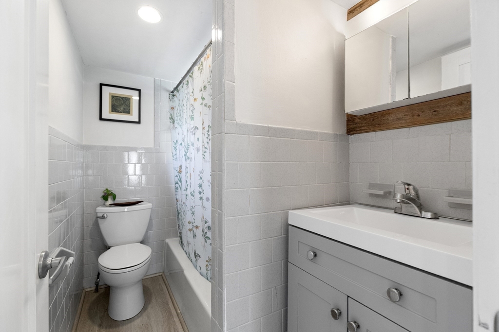 12 Glen Road Swampscott, MA 01907 - Photo 21 of 42 Gallery Image 21