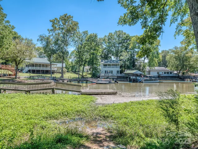 a view of a park that has a sign on the side of it