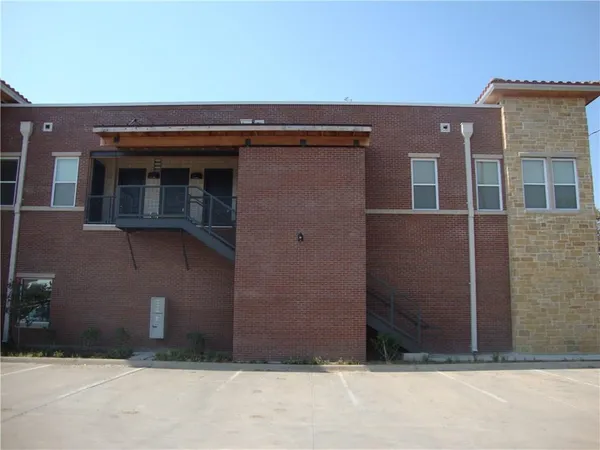 $1,200 | 928 Lipscomb Street, Unit 200, Fort Worth, TX 76104