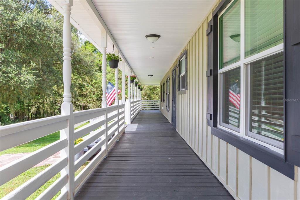 37411 Phelps Road Zephyrhills, FL 33541 - Photo 9 of 65 Gallery Image 9