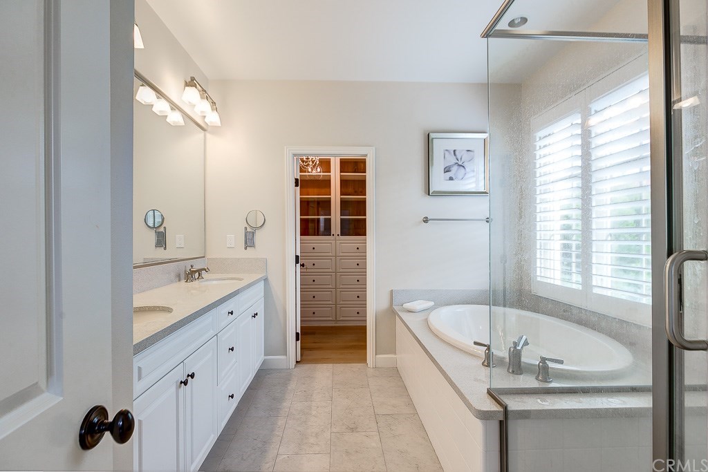 49 Modena Irvine, CA 92618 - Photo 24 of 39