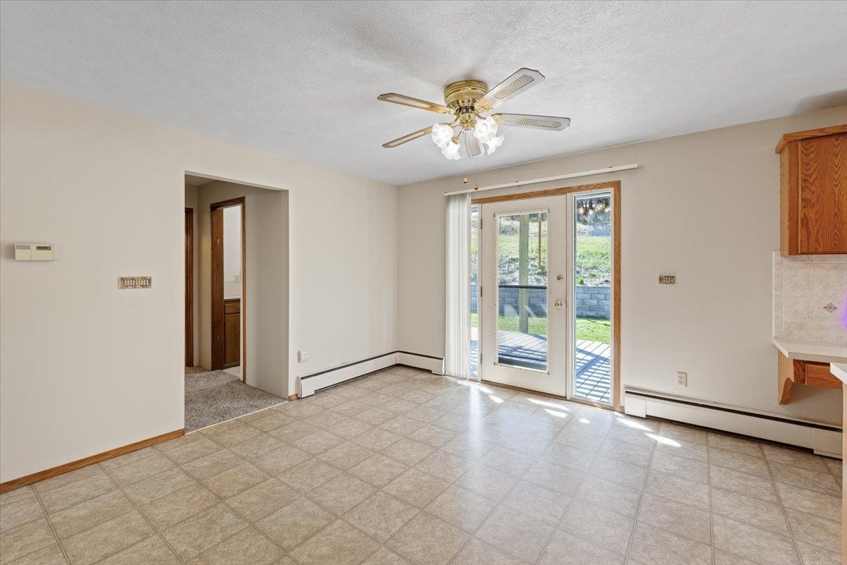 4102 East Jamieson Road Spokane, WA 99223 - Photo 9 of 44