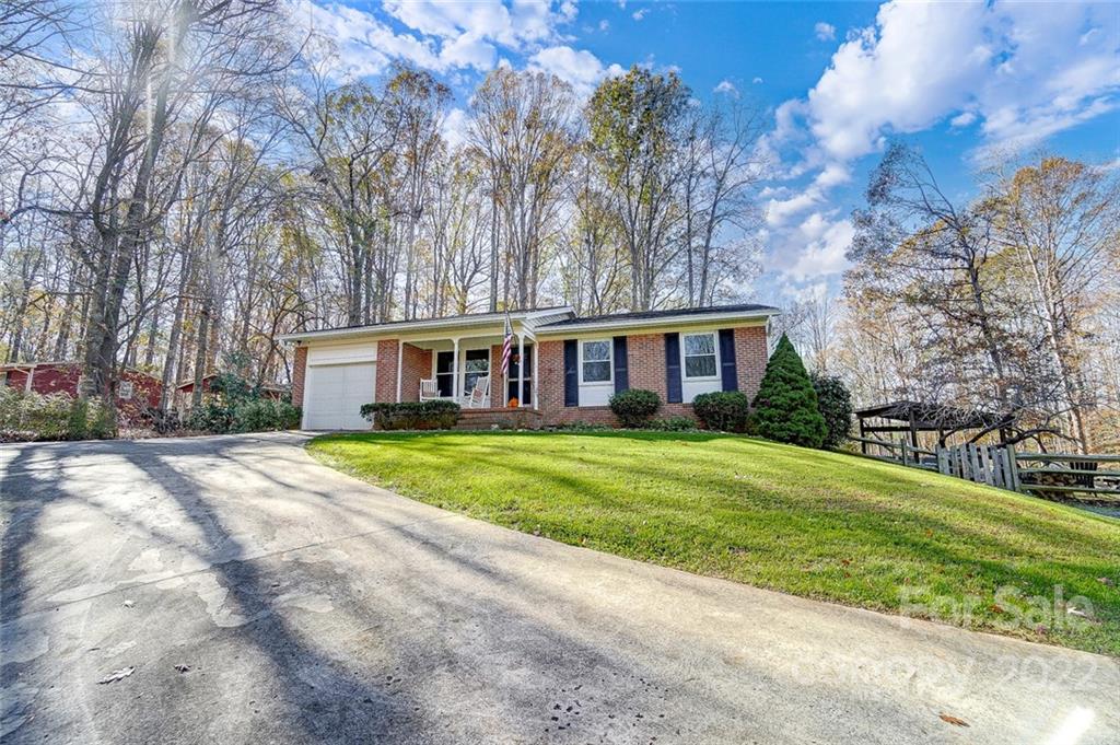 7815 Radin Road Waxhaw, NC 28173 - Photo 2 of 37 Gallery Image 2