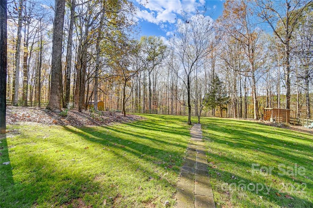 7815 Radin Road Waxhaw, NC 28173 - Photo 33 of 37 Gallery Image 33