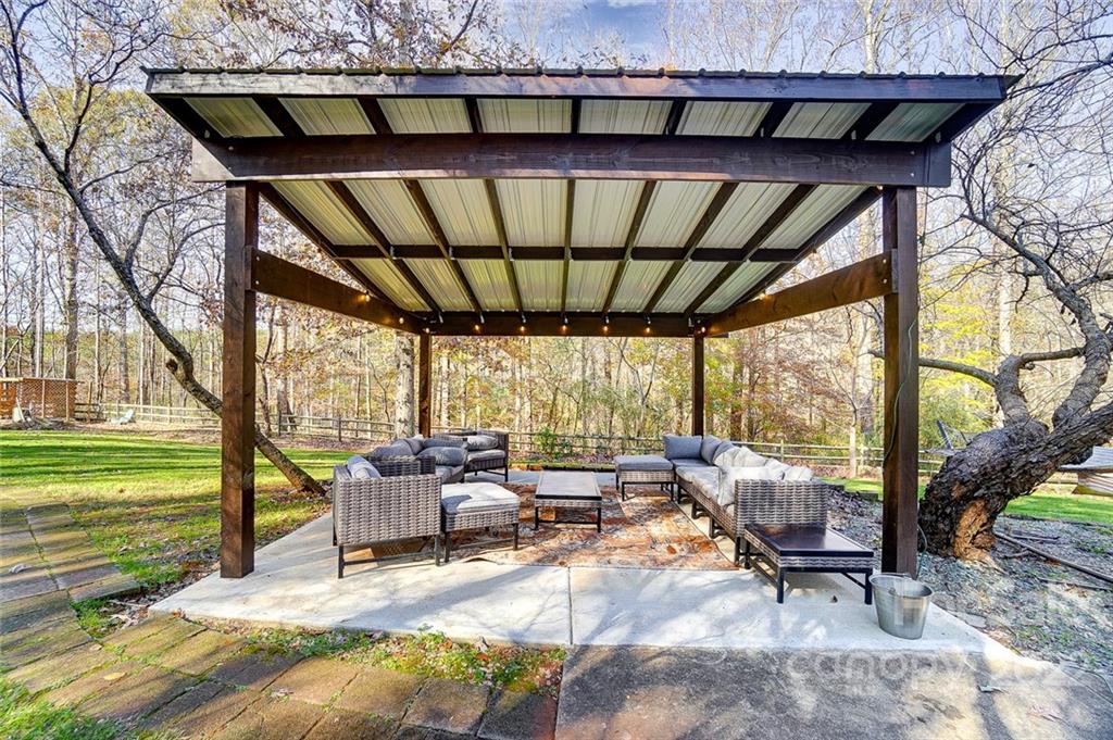7815 Radin Road Waxhaw, NC 28173 - Photo 34 of 37 Gallery Image 34