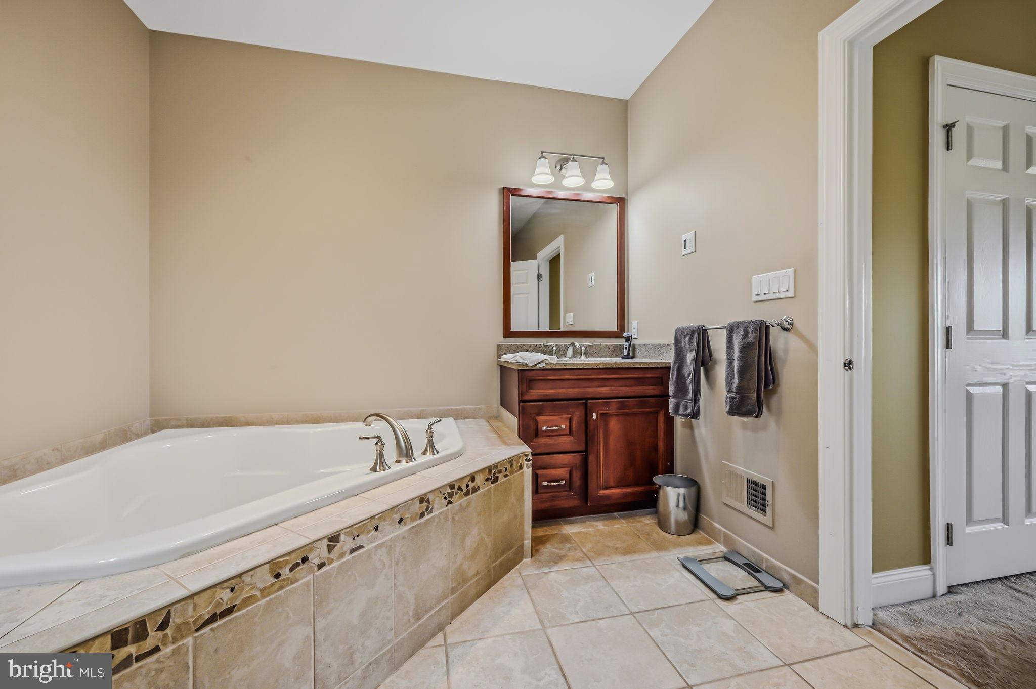 2546 Rainer Road Chester Springs, PA 19425 - Photo 22 of 48 Gallery Image 22