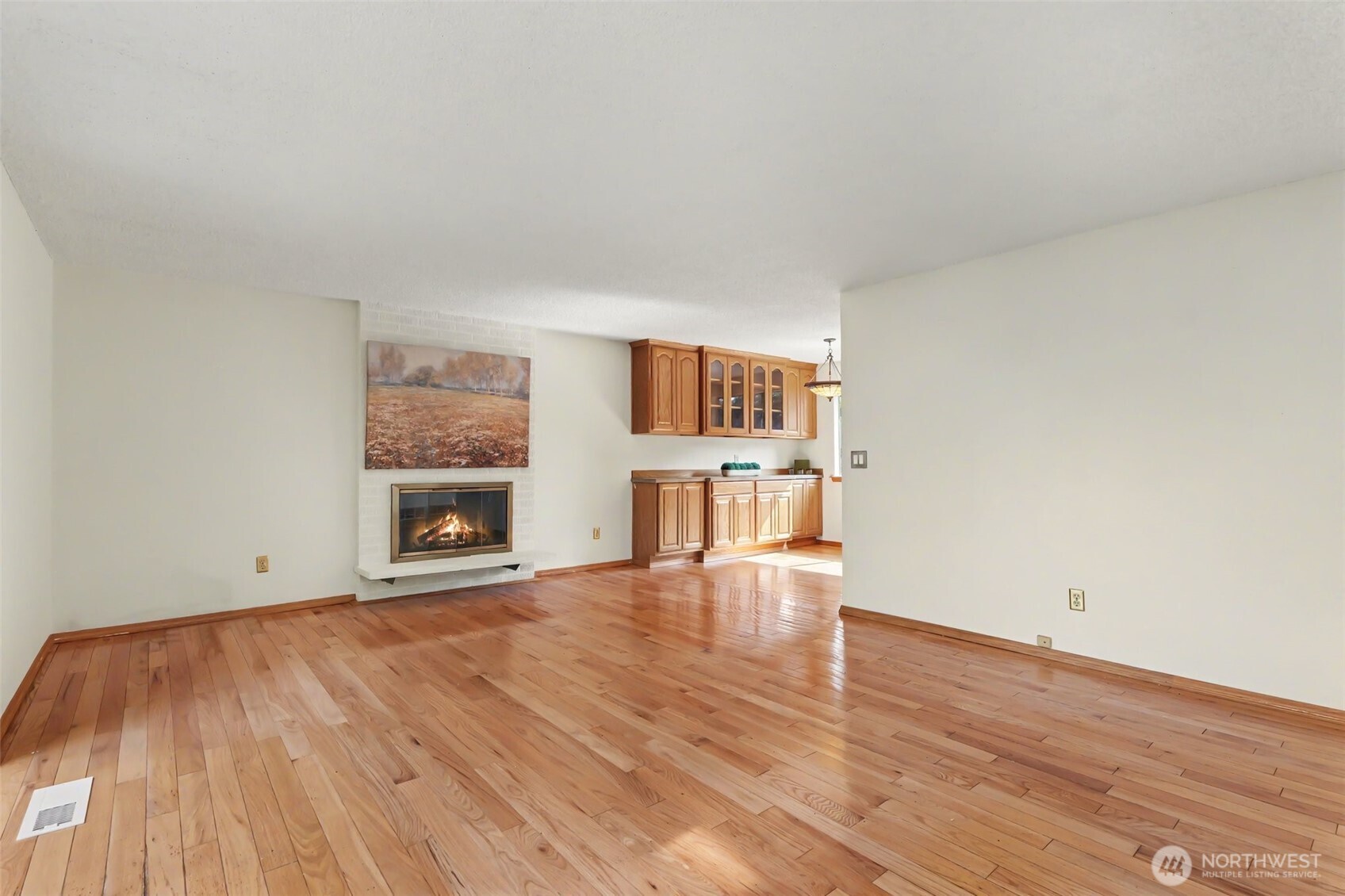 11617 7th Avenue Southwest Seattle, WA 98146 - Photo 11 of 36 Gallery Image 11